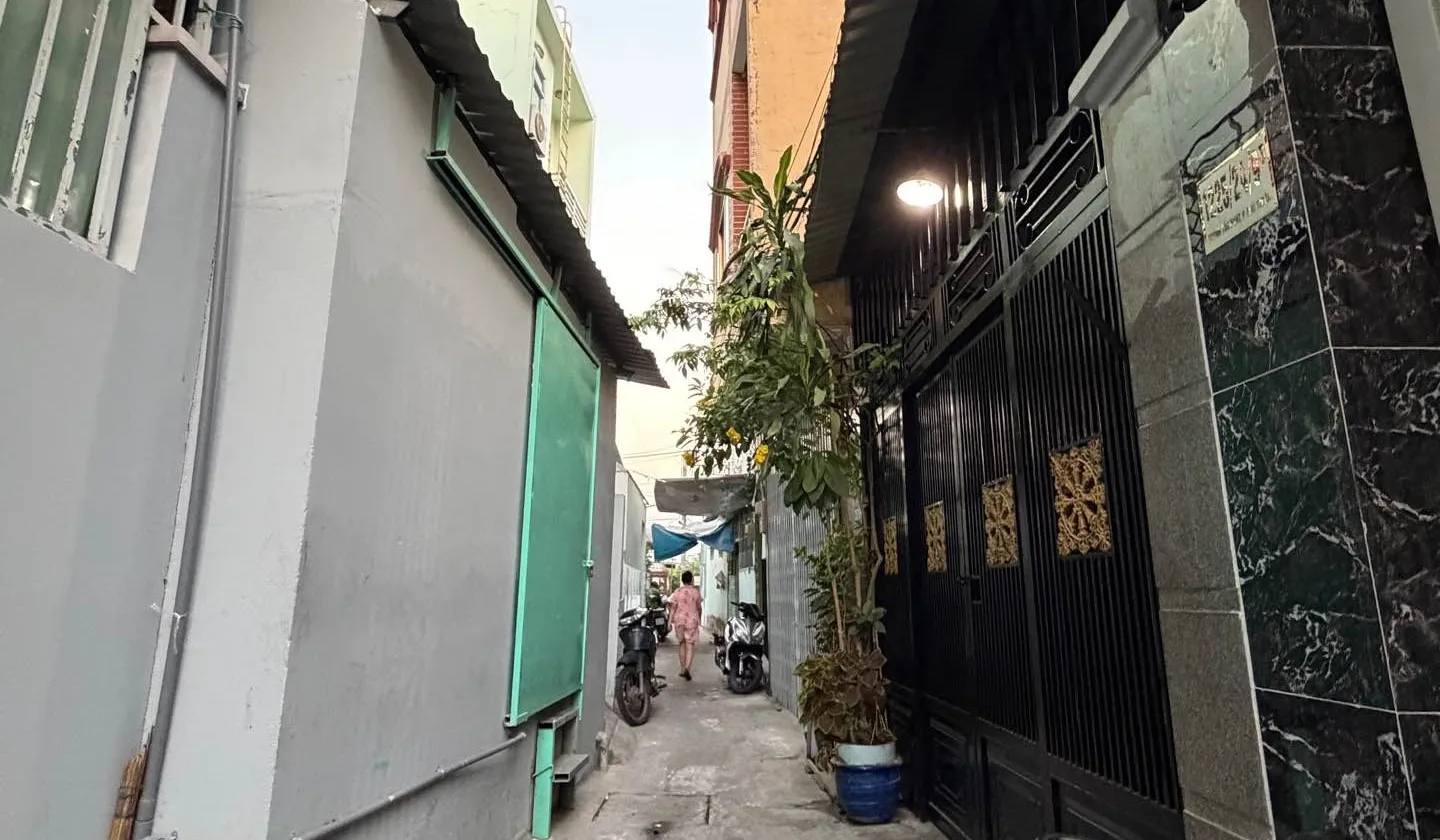 Cơ hội sở hữu nhà mới Huỳnh Tấn Phát quận 7 giá tốt... Bán nhà riêng tại Phú Thuận, Hồ Chí Minh 01