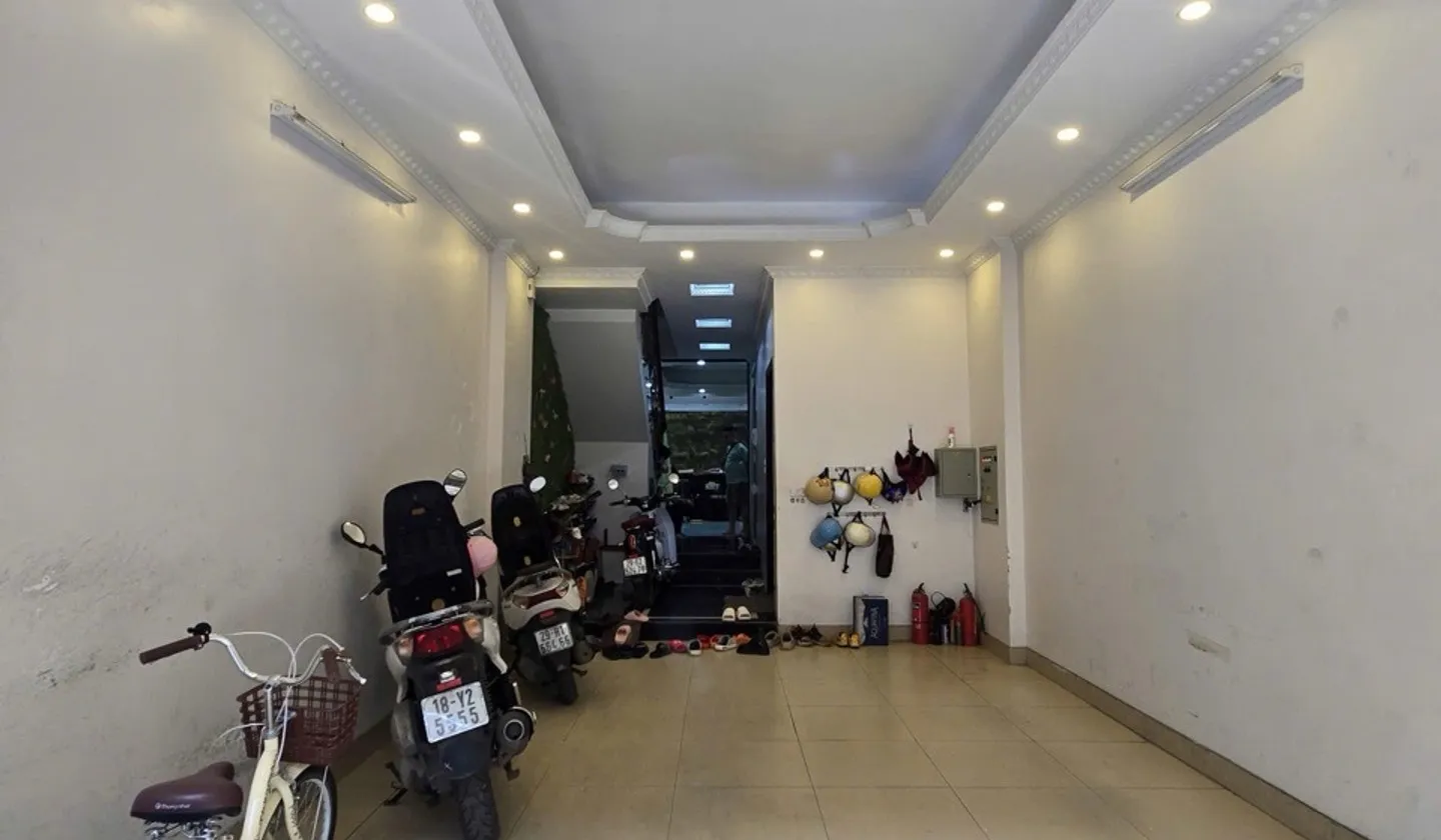 Biệt thự phố Lương Khánh Thiện với thang máy và gara ô tô đẳng cấp... Bán nhà riêng tại Tương Mai, Hà Nội 01