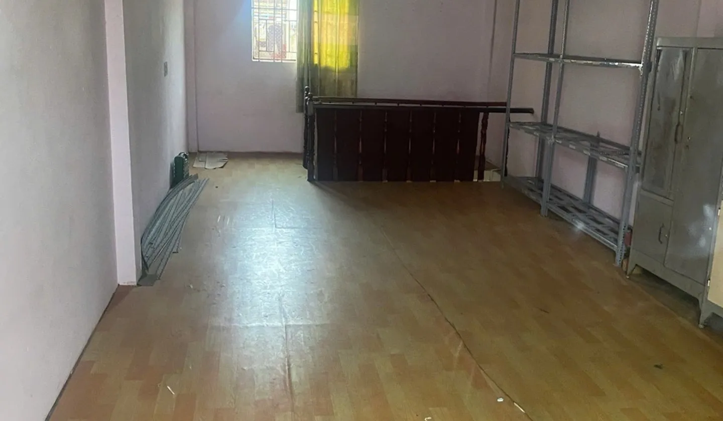 Nhà 2 tầng diện tích 112m² hẻm xe tải, gần mặt tiền, giá 9.3 tỷ tại Tân Sơn... Bán nhà riêng tại Tân Sơn, Hồ Chí Minh 01