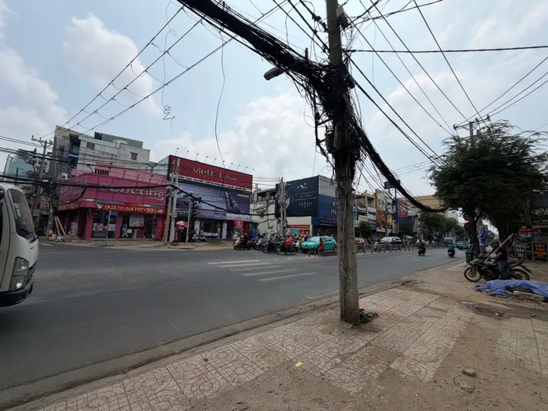 Nhà mặt phố 3 tầng diện tích 70m², mặt tiền 4m tại phường 14, Tân Bình... Bán nhà mặt phố tại Bảy Hiền, Hồ Chí Minh 01