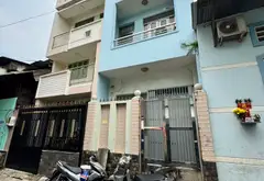 👉BÁN NHÀ ÂU CƠ QUẬN 11
$4.5 TL
👉DT: 30/26 M2( 3.5× 9)
👉HẼM XE TẢI 7M THÔNG - KHU NHÀ CAO TẦNG... Bán nhà riêng tại Hòa Bình, Hồ Chí Minh 02