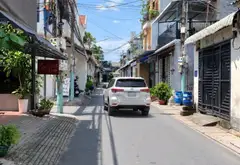 Bán nhà riêng 2 tầng mặt tiền rộng tại Dĩ An giá tốt... Bán nhà riêng tại Dĩ An, Hồ Chí Minh 01