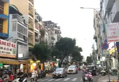 Nhà phố sang trọng Nguyễn Thiện Thuật, vị trí kinh doanh đắc địa tại Quận 3... Bán nhà mặt phố tại Bàn Cờ, Hồ Chí Minh 01