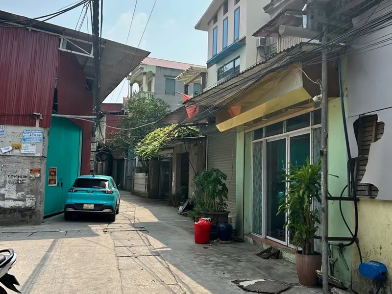 Bán nhà riêng 3 tầng lô góc diện tích 129m², giá 5.2 tỷ tại khu vực sầm uất... Bán nhà riêng tại Yên Trung, Bắc Ninh 01