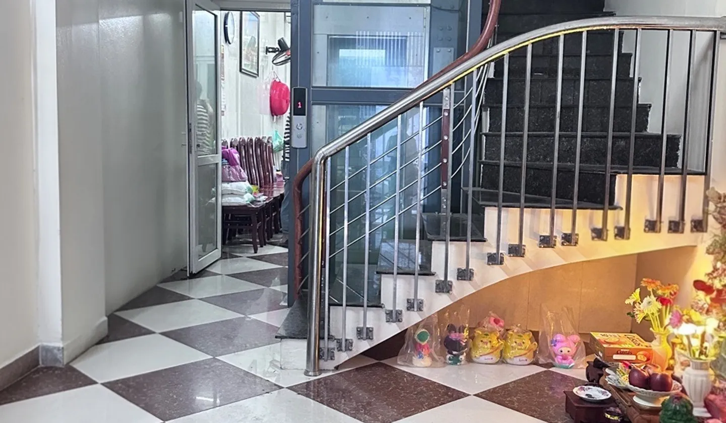 🔥 XUÂN LA – NHÀ LÔ GÓC 51M², 6 TẦNG, THANG MÁY, GẦN Ô TÔ... Bán nhà riêng tại Tây Hồ, Hà Nội 01