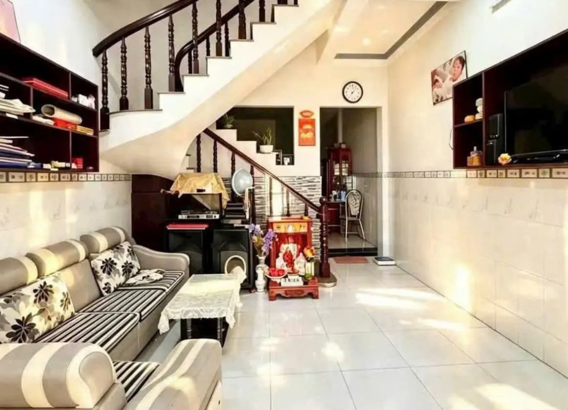 🏡NHÀ 2 TẦNG 4M x 14M_HẺM 5M OTO 7C QUAY ĐẦU _TRƯƠNG THI HOA Q12
💰GIÁ CHỈ 4 TỶ 500 TR ( TL)... Bán nhà riêng tại Tân Thới Hiệp, Hồ Chí Minh 01