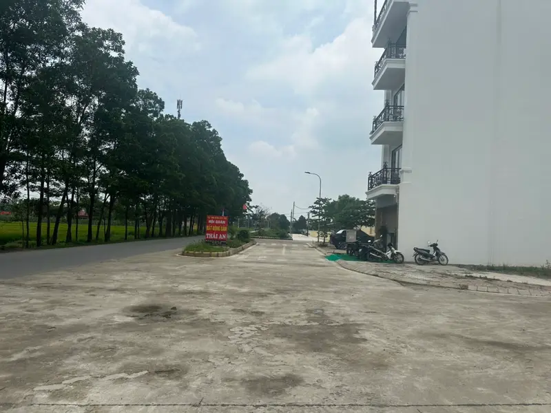 Cơ Hội Vàng Đầu Tư Đất Kinh Doanh Tại Hiền Ninh... Bán owner_side tại Nội Bài, Hà Nội 01