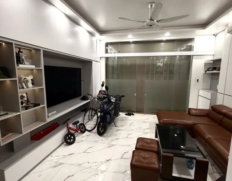 Bán nhà 6 tầng mặt ngõ ô tô Nguyễn Ngọc Nại, mặt tiền rộng 4.8m ô tô vào nhà, giá 16.5 tỷ... Bán nhà riêng tại Phương Liệt, Hà Nội 01