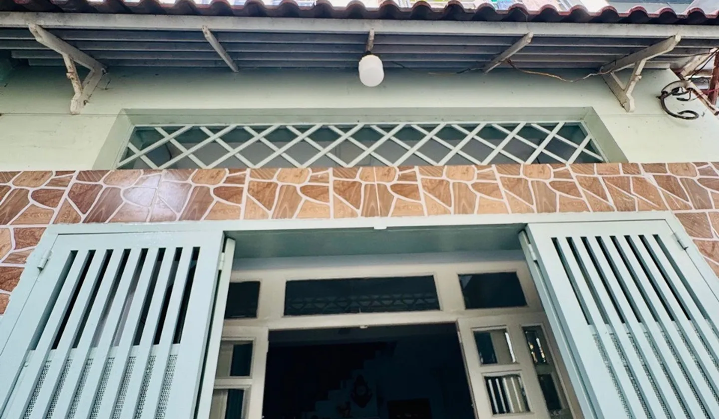 Bán nhà 4 tầng kiên cố, 5 phòng ngủ tại khu vực Nguyễn Thị Tần... Bán nhà riêng tại Chánh Hưng, Hồ Chí Minh 01