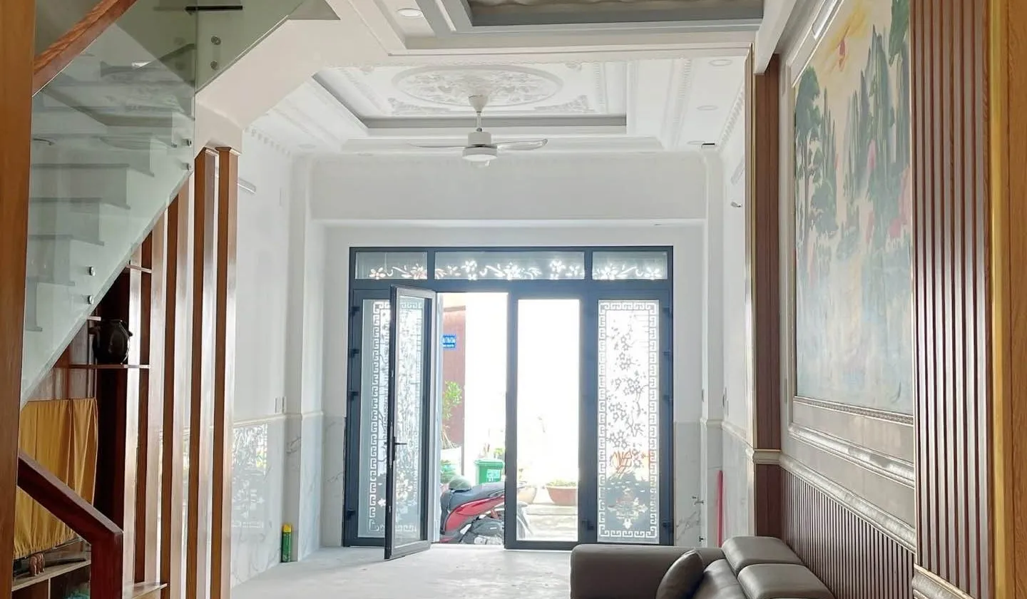 Bán nhà 4 tầng vào ở ngay - 4x 14 - TT Nhà Bè giá 6.9 tỷ... Bán nhà riêng tại Nhà Bè, Hồ Chí Minh 01