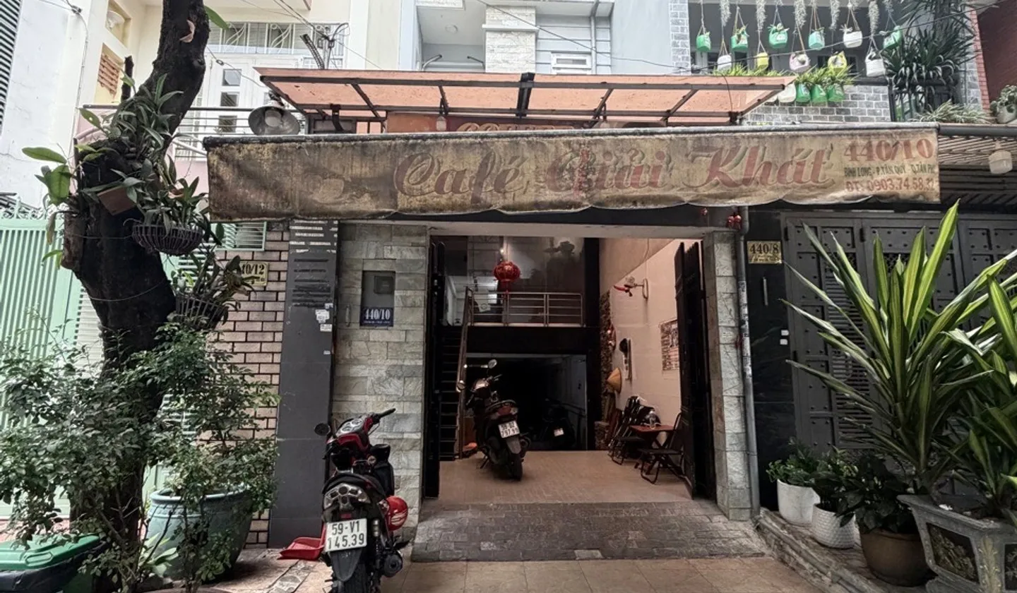 Nhà mặt phố đỉnh Lê Thúc Hoạch, 4 tầng thoáng rộng giá siêu hấp dẫn... Bán nhà mặt phố tại Tân Sơn Nhì, Hồ Chí Minh 01