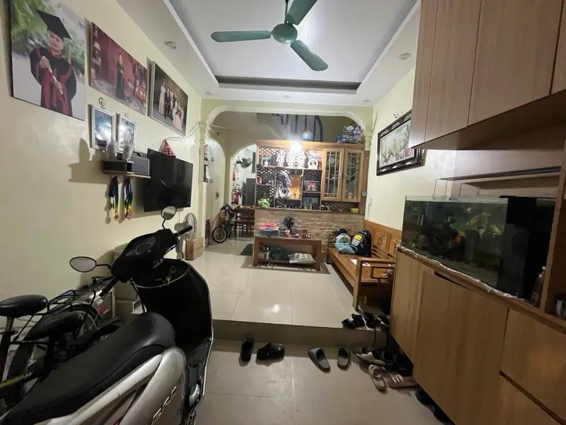 Bán gấp nhà Bằng Liệt, Linh Đàm, 35m2, 4.5 tầng, 6.2 tỷ thương lượng mạnh.... Bán nhà riêng tại Hoàng Liệt, Hà Nội 01