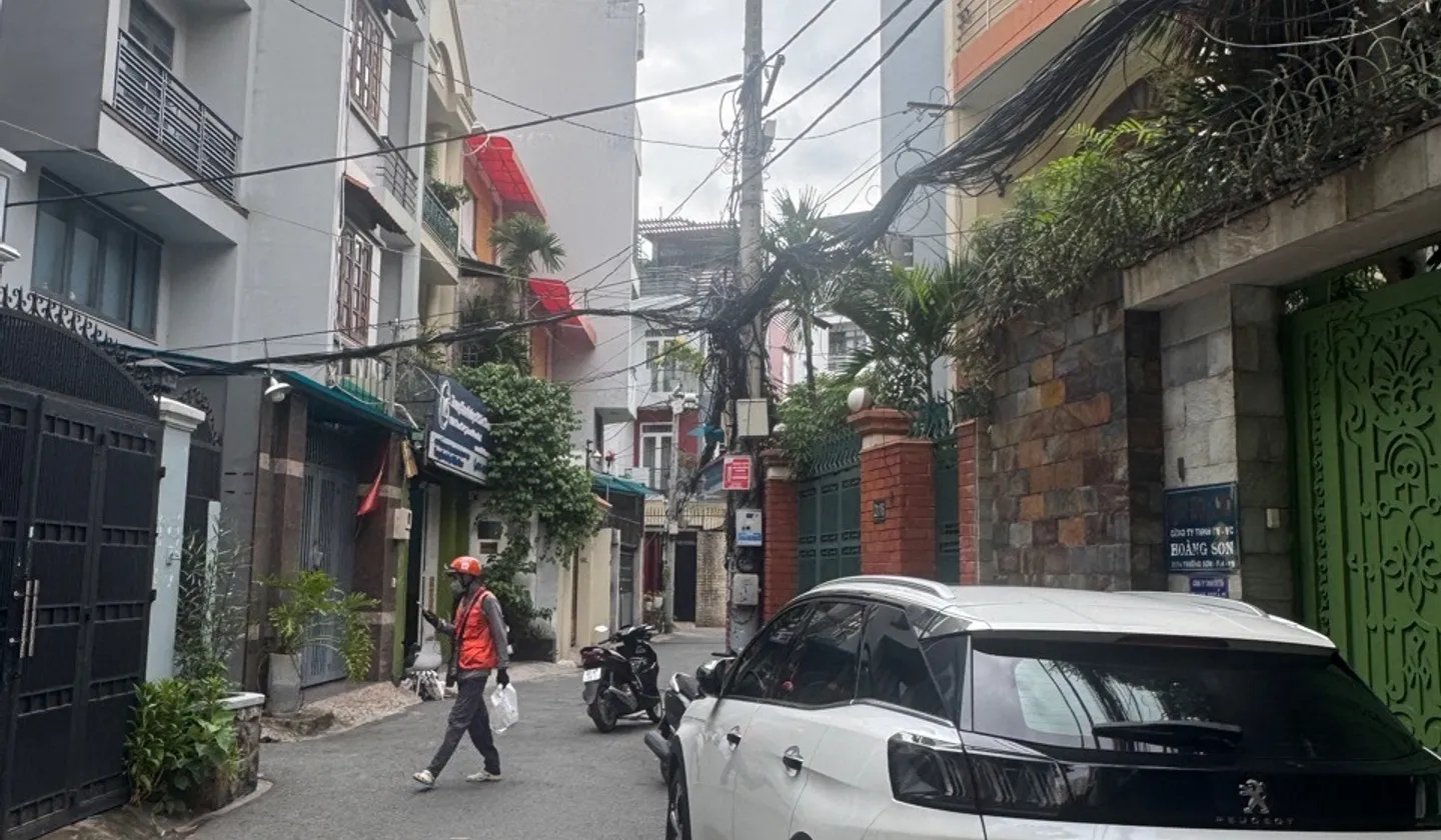 Bán nhà riêng 5 tầng khu VIP sân bay diện tích 129m2 Tân Sơn Nhất... Bán nhà riêng tại Tân Sơn Nhất, Hồ Chí Minh 01