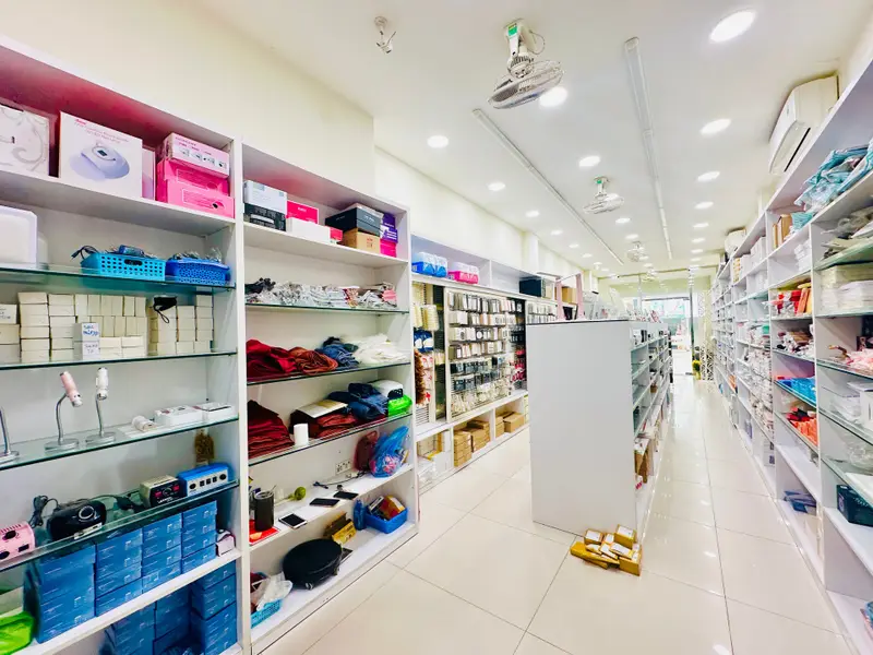 Nhà mặt phố đẳng cấp tại trung tâm Bạch Mai, thiết kế hiện đại với thang máy tiện nghi... Bán nhà mặt phố tại Bạch Mai, Hà Nội 01