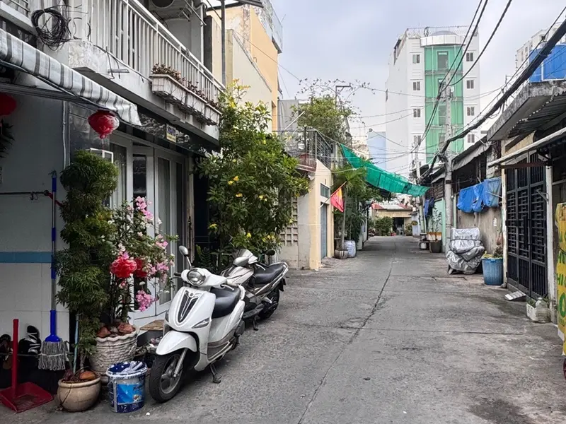 Cơ hội vàng sở hữu lô đất duy nhất tại Phường 3 Quận 8 giá tốt... Bán đất tại Chánh Hưng, Hồ Chí Minh 01