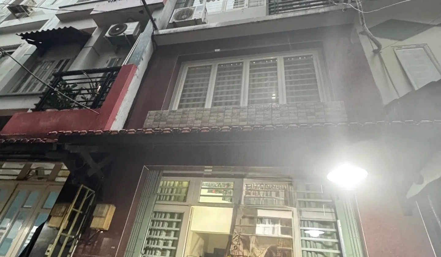 5 Tầng Nhà BTCT Hẻm Xe Hơi Quận 10, Sống Sang Trọng... Bán nhà riêng tại Hòa Hưng, Hồ Chí Minh 01