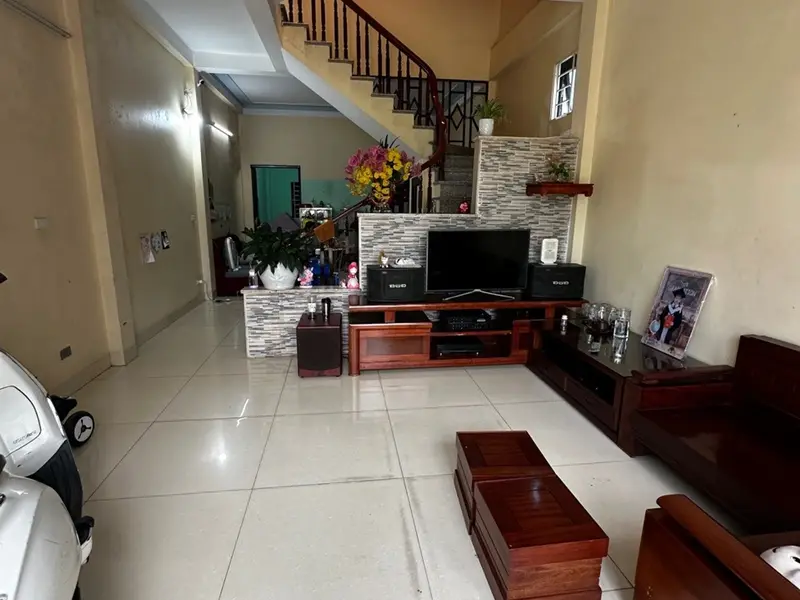 Bán nhà riêng 3 tầng tại Bắc Hồng, Đông Anh, diện tích 59.6m2, pháp lý sổ đỏ riêng... Bán nhà riêng tại Phúc Thịnh, Hà Nội 01