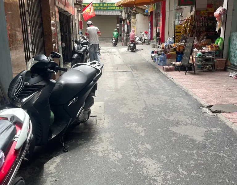 Bán nhà 3 tầng, 3 phòng ngủ tại Chính Kinh, tiện kinh doanh ô tô... Bán nhà riêng tại Thanh Xuân, Hà Nội 01