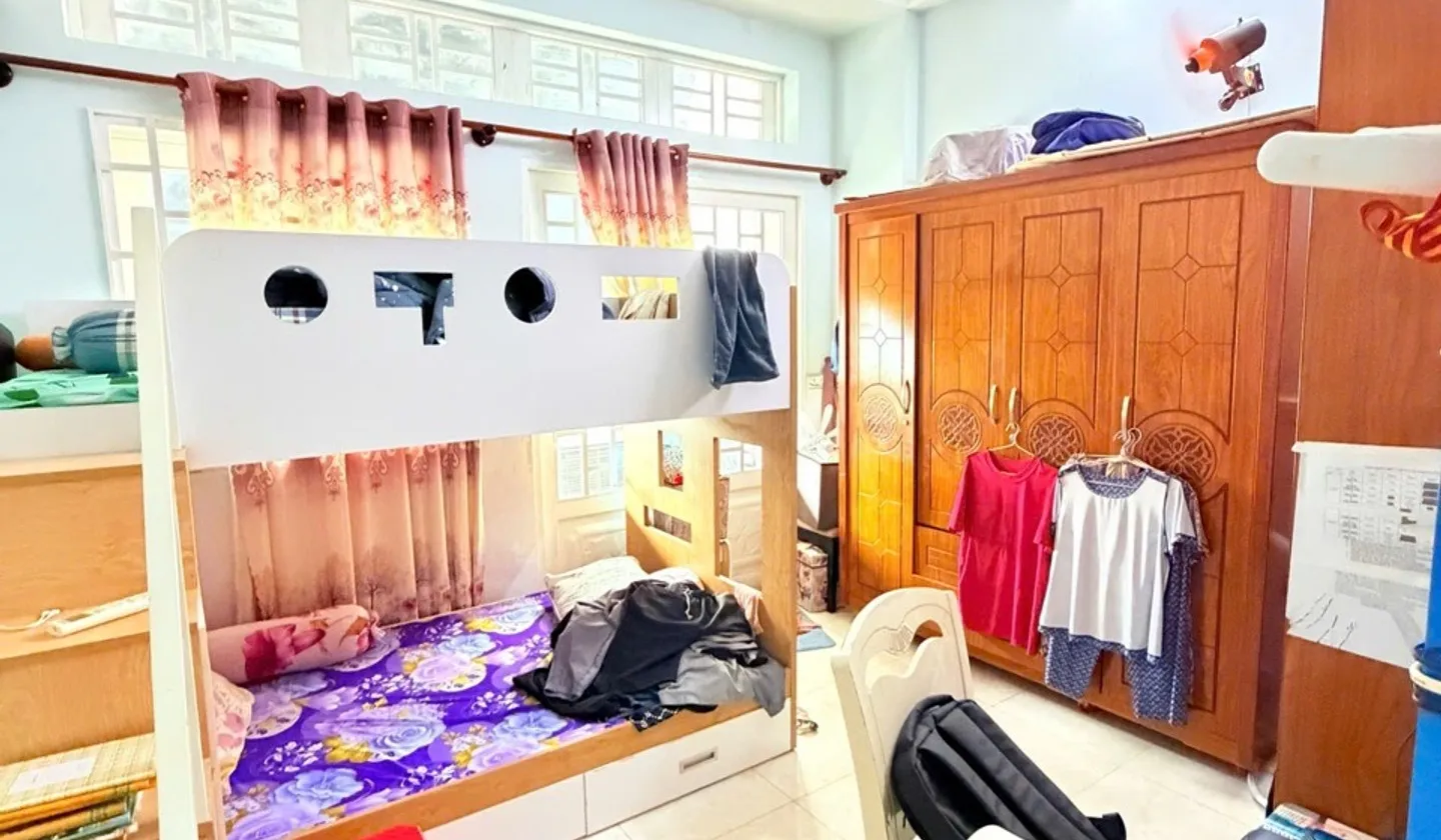 Bán nhà 4 tầng BTCT ô tô đỗ cổng khu phường 15 Tân Bình... Bán nhà riêng tại Tân Sơn, Hồ Chí Minh 01