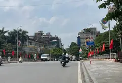 Phố cổ Tô Hiệu - ô tô đỗ cửa-full nội thất - 42m
x 4 tầng - vài bước ra phố... Bán nhà riêng tại Hà Đông, Hà Nội 01
