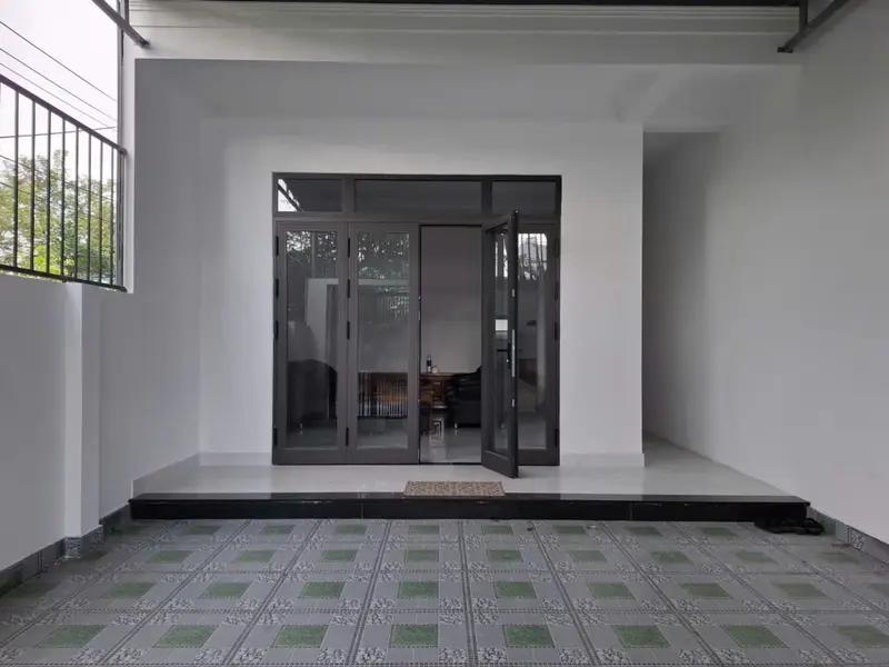 Nhà mặt phố 1 tầng rộng 100m2 tại Xuân Thiều, gần biển, giá hấp dẫn... Bán nhà mặt phố tại Hải Vân, Đà Nẵng 01