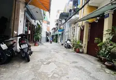 Bán nhà mặt phố 50m2 nở hậu, 2 tầng, khu vực Tân Bình thuận tiện xây dựng... Bán nhà mặt phố tại Tân Hòa, Hồ Chí Minh 01