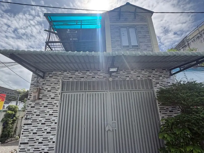 Bán nhà 2 tầng diện tích 50m² tại Phường Phú Hữu, tiện lợi, pháp lý chuẩn... Bán nhà riêng tại Long Trường, Hồ Chí Minh 01