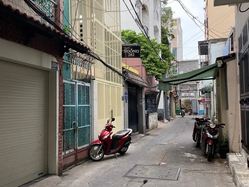 Bán nhà gần chợ Bà Chiểu - DT 35m2 hẻm thông xe hơi giá 4.x tỷ... Bán nhà riêng tại Gia Định, Hồ Chí Minh 01