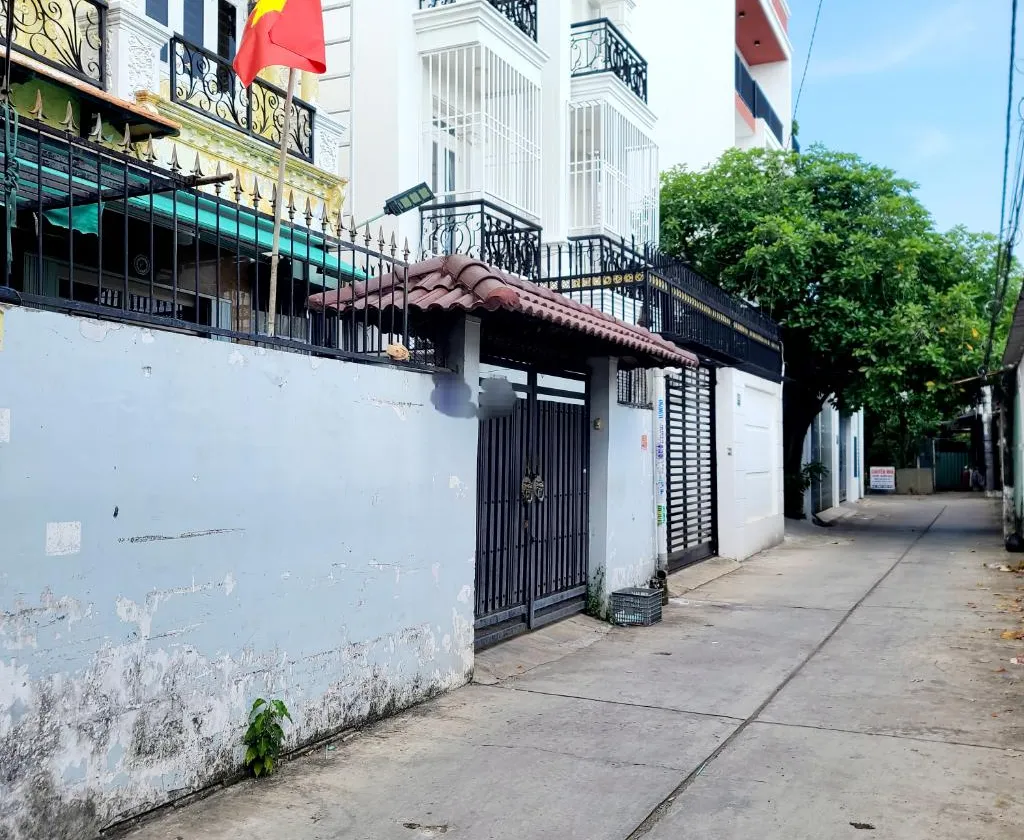 Bán nhà An Dương Vương tại phường An Lạc,quận Bình Tân - mặt tiền 8m dài 12m hẻm xe hơi rộng 4m... Bán nhà riêng tại An Lạc, Hồ Chí Minh 01