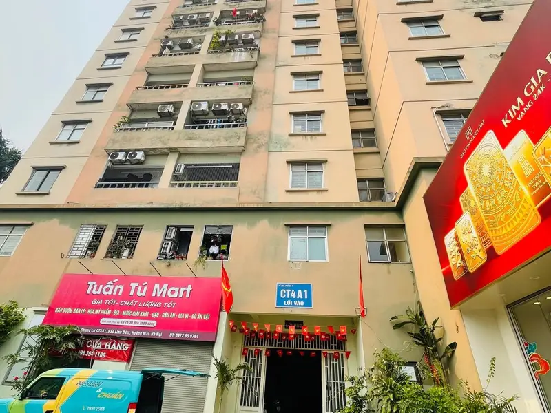 Bán căn hộ chung cư 3 phòng ngủ, 139.7m² tại Bắc Linh Đàm, giá cạnh tranh 6.4 tỷ... Bán căn hộ chung cư tại Định Công, Hà Nội 01