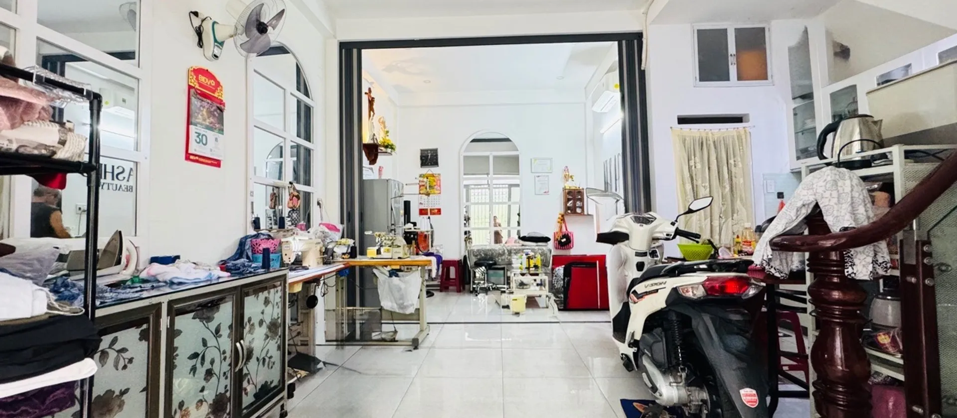 Nhà Hiếm Hẻm Thông Phạm Văn Hai Tân Bình, Ngang 5.3m, Giá Tốt 5.x Tỷ... Bán nhà riêng tại Tân Sơn Nhất, Hồ Chí Minh 01