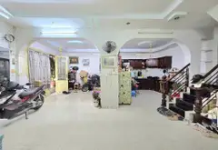 Khu 20 thước - hẻm ô tô - 4 tầng - 70m2 - Nhỉnh 10 tỷ - Ngang 8m - Nở hậu tài lộc... Bán nhà riêng tại Khánh Hội, Hồ Chí Minh 01