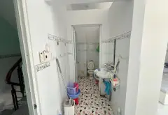 Nhà 4 tầng rộng 80 m2 với 5 phòng ngủ, khu Bình Điền, Quận 8... Bán nhà riêng tại Bình Đông, Hồ Chí Minh 13