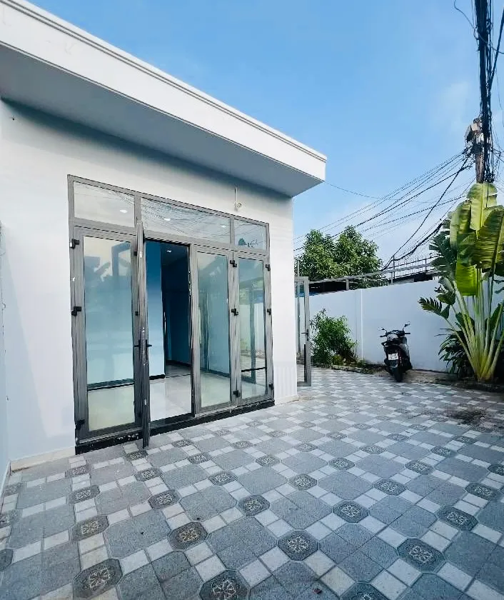 🚨 CHỦ CẦN BÁN GẤP – NHÀ SONG HÀNH, TÂN XUÂN CÒN 6,7 TỶ!... Bán nhà riêng tại Hóc Môn, Hồ Chí Minh 01