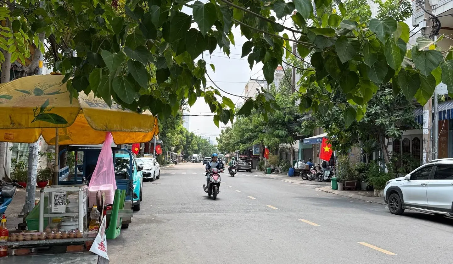 Bán nhà mặt tiền Nguyễn Phúc Chu Phường Tân Sơn, 5x21m, Tiện Xây Mới... Bán nhà mặt phố tại Tân Sơn, Hồ Chí Minh 01