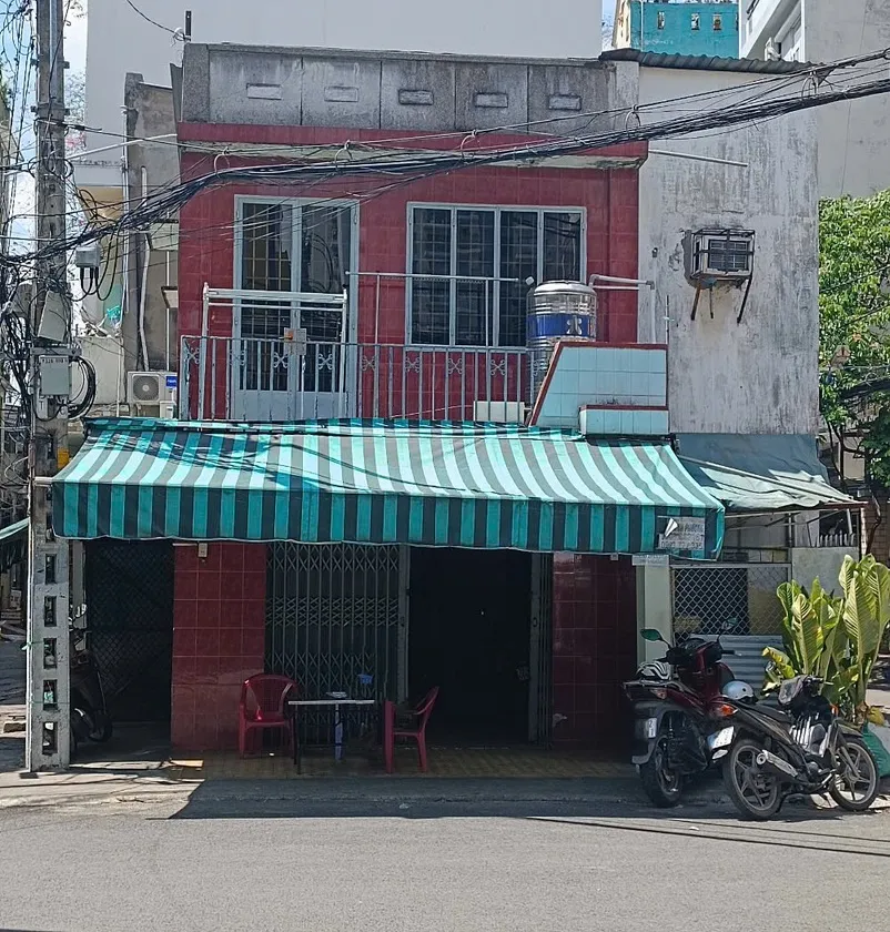Nhà lô góc 3 mặt hẻm siêu tiện kinh doanh Quận 10... Bán owner_side tại Hòa Hưng, Hồ Chí Minh 01