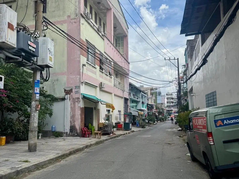Nhà đẹp hẻm xe tải Tân Phú, rộng thoáng, kinh doanh tiện... Bán nhà riêng tại Tân Phú, Hồ Chí Minh 01