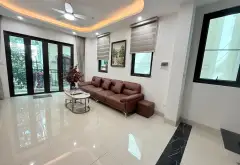 Bán nhà riêng 6 tầng full nội thất, phường Cầu Giấy, Hà Nội, có thang máy và ô tô đỗ cửa... Bán nhà riêng tại Cầu Giấy, Hà Nội 03