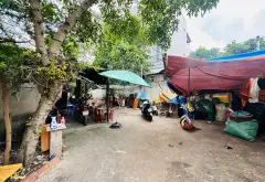 Nhà cấp 4 diện tích lớn mặt tiền rộng tại khu vực quận Bình Tân... Bán nhà riêng tại Bình Hưng Hòa, Hồ Chí Minh 03