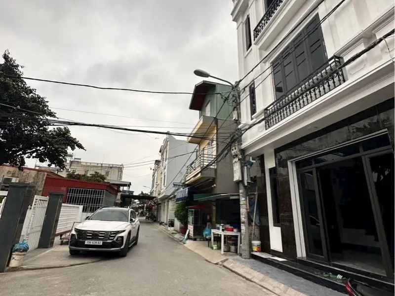 Nhà mặt phố 4 tầng tại Hạ Đoạn, hướng Tây Nam, diện tích 40.1 m² thuận tiện kinh doanh... Bán nhà mặt phố tại Đông Hải, Hải Phòng 01
