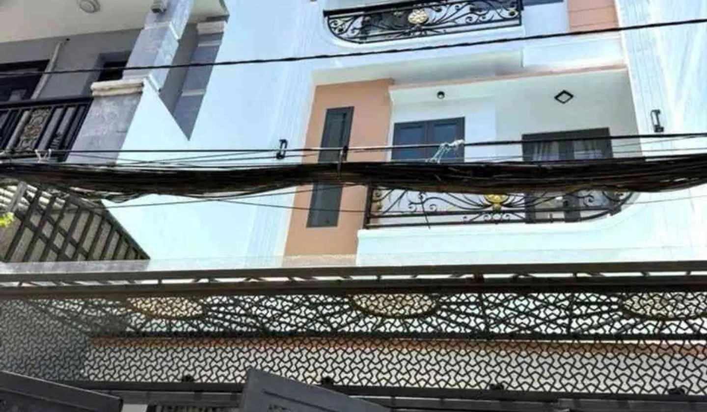 Nhà đẹp 4 tầng ngay gần Emart Quang Trung, giá tốt... Bán nhà riêng tại An Hội Tây, Hồ Chí Minh 01