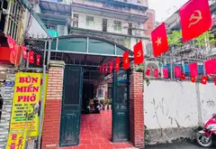 TẬP THỂ TẦNG 1 KINH DOANH CỰC KÌ HIẾM CÒN SÓT LẠI- CHỦ MỚI CÓ THỂ KINH DOANH VĂN PHÒNG -COFFE - QUÁ... Bán căn hộ chung cư tại Thanh Xuân, Hà Nội 02