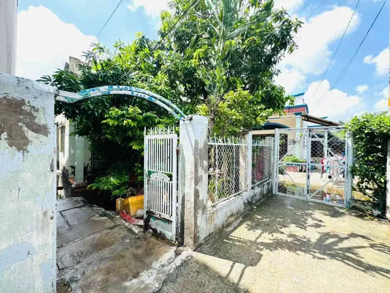 Cơ hội sở hữu nhà rộng 260m2 quận 7 chỉ 8 tỷ thương lượng, hiếm có khó tìm... Bán nhà riêng tại Tân Mỹ, Hồ Chí Minh 01