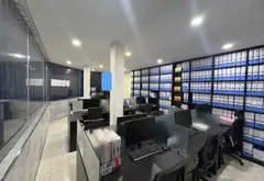 Nhà Góc 3 Mặt Tiền Quận 1, Giá Tốt Có Thang Máy... Bán nhà mặt phố tại Bến Thành, Hồ Chí Minh 03