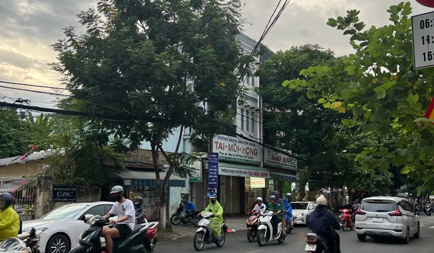 BÁN NHÀ 3 TẦNG MỚI FULL NỘI THẤT , Đ HÀ HUY TẬP , THANH KHÊ - GIÁ 5 TỶ XXX... Bán nhà riêng tại Thanh Khê, Đà Nẵng 01