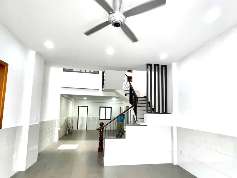 Chủ định cư nước ngoài cần bán gấp nhà Tỉnh Lộ 10,DT(80m2)3 tầng,hẻm ô tô,chỉ 4 tỷ xíu(KK1909).... Bán nhà riêng tại Tân Tạo, Hồ Chí Minh 01