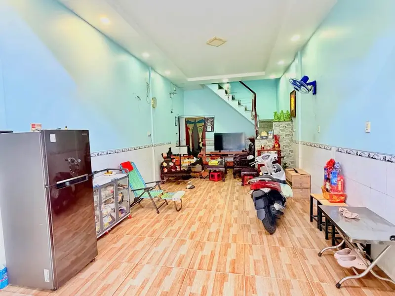 Bán nhà mặt phố 2 tầng 4 phòng ngủ tại Tân Bình giá 9,6 tỷ... Bán nhà mặt phố tại Bảy Hiền, Hồ Chí Minh 01