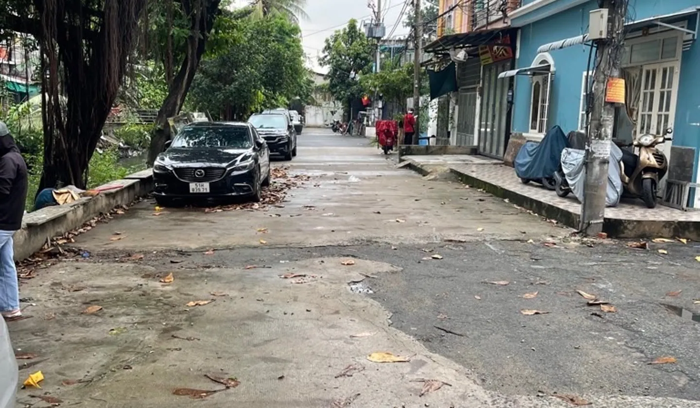 Nhà 3 tầng hiện đại, hẻm rộng Phan Huy Ích giá cực tốt... Bán nhà riêng tại Tân Sơn, Hồ Chí Minh 01