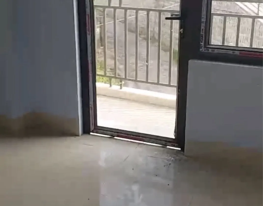 Nhà 3 tầng góc 2 mặt tiền, Phường Cao Xanh, Quảng Ninh, diện tích 52m²... Bán nhà riêng tại Cao Xanh, Quảng Ninh 01