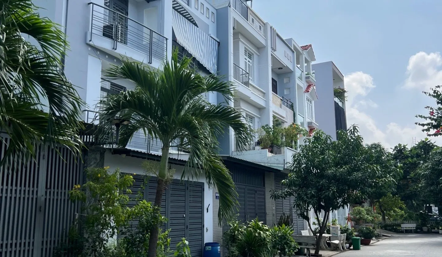 Bán nhà Hiệp Bình- 4 tầng 2 mặt tiền, 6 phòng ngủ, phường Hiệp Bình, HCM... Bán nhà riêng tại Hiệp Bình, Hồ Chí Minh 01